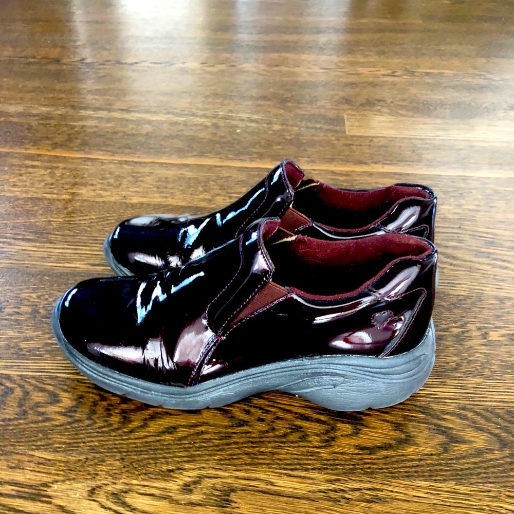 Nurse Mates Patent Leather shoes